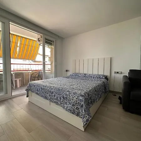 Monserrate H Torrevieja